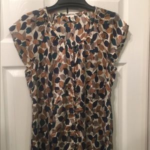 Pretty Banana Republic Silk leaf Top